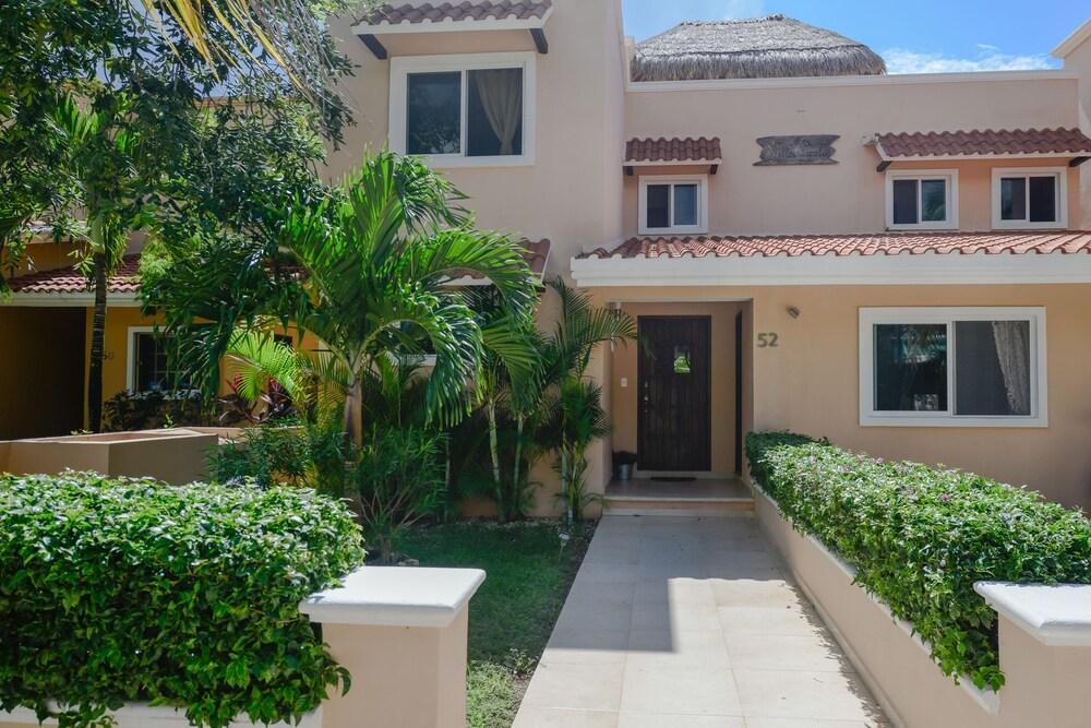 Villas Picalu Lodge 푸에르토 아벤투라스 외부 사진