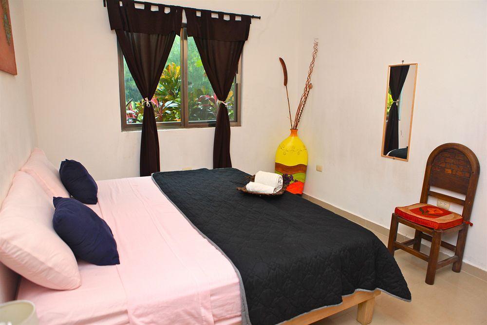 Villas Picalu Lodge 푸에르토 아벤투라스 외부 사진