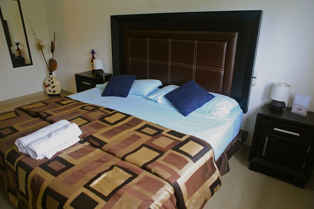 Villas Picalu Lodge 푸에르토 아벤투라스 외부 사진