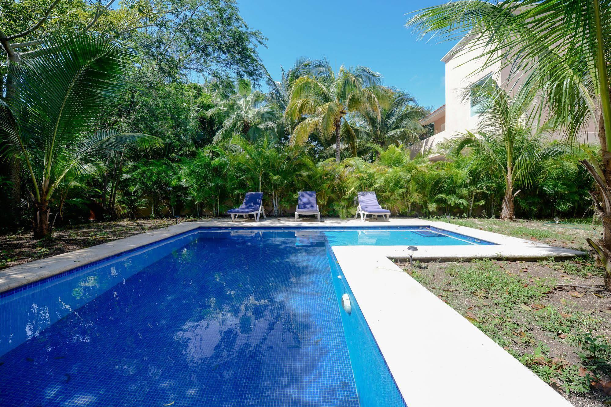 Villas Picalu Lodge 푸에르토 아벤투라스 외부 사진