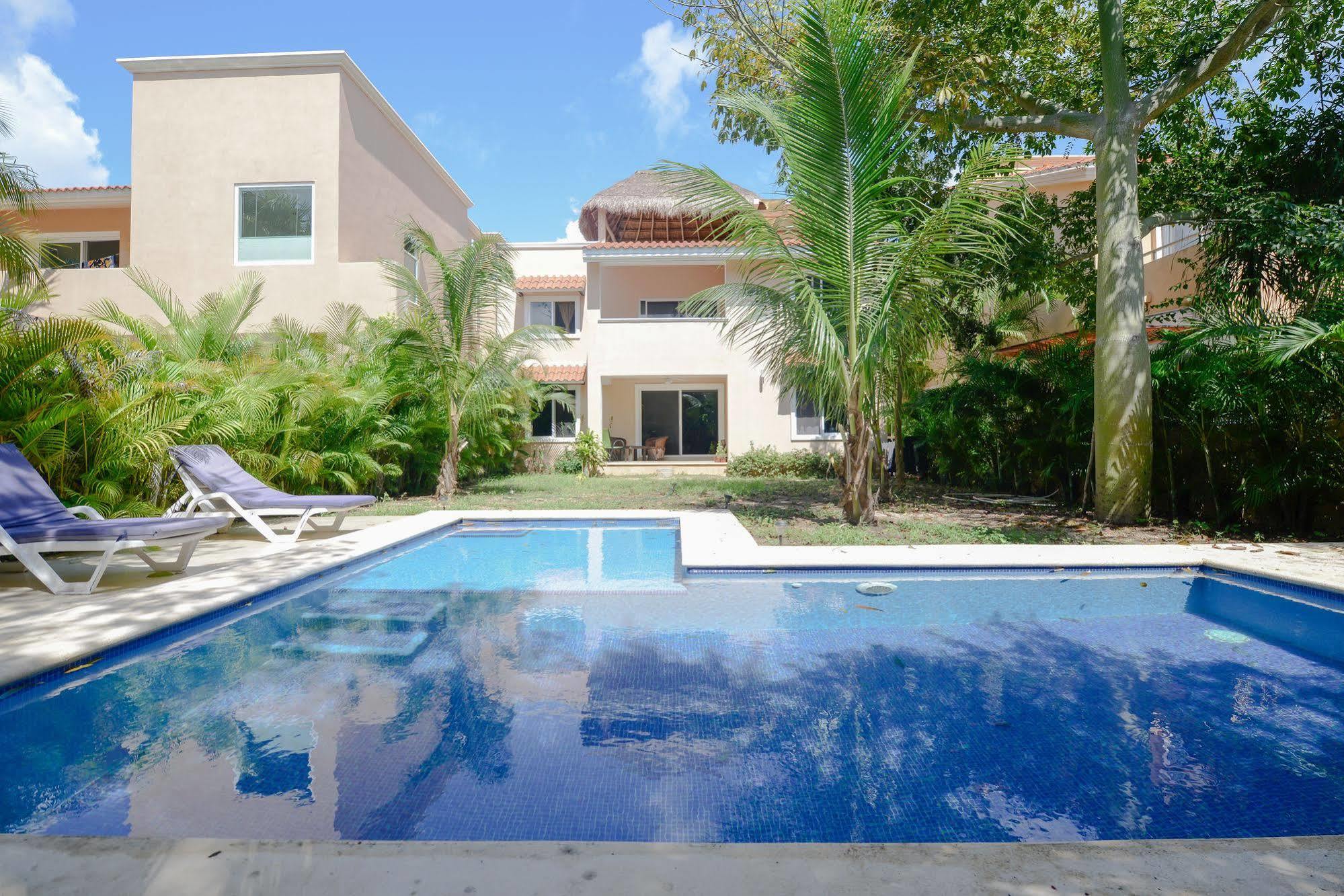 Villas Picalu Lodge 푸에르토 아벤투라스 외부 사진